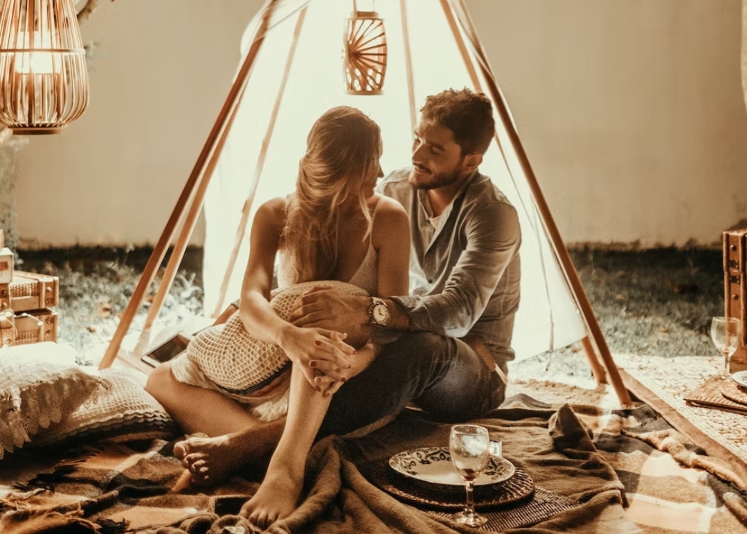 How Sarah and David Turned Friendship Into Forever