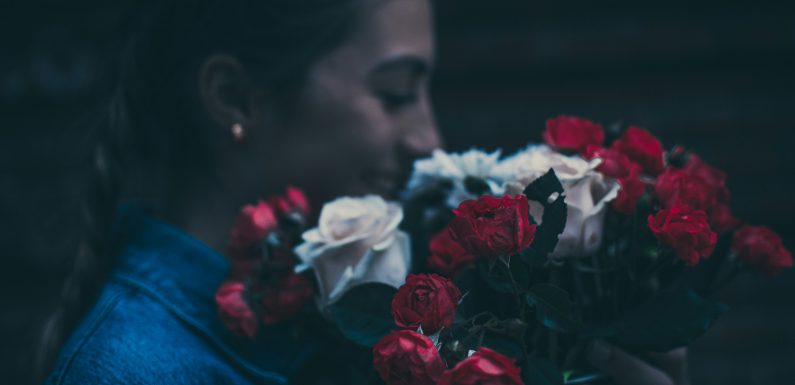 How Romantic Quotes Inspire Healthy Relationships