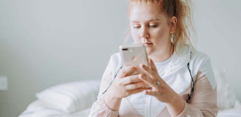 Flirty Texts That Actually Work – Charm Through Messages