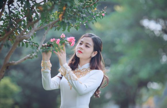 Romantic Micro-mance – Tiny Gestures, Deep Love