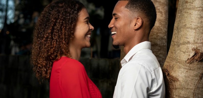 Flirting Tips for Couples – Simple Ways to Bring Back Romance