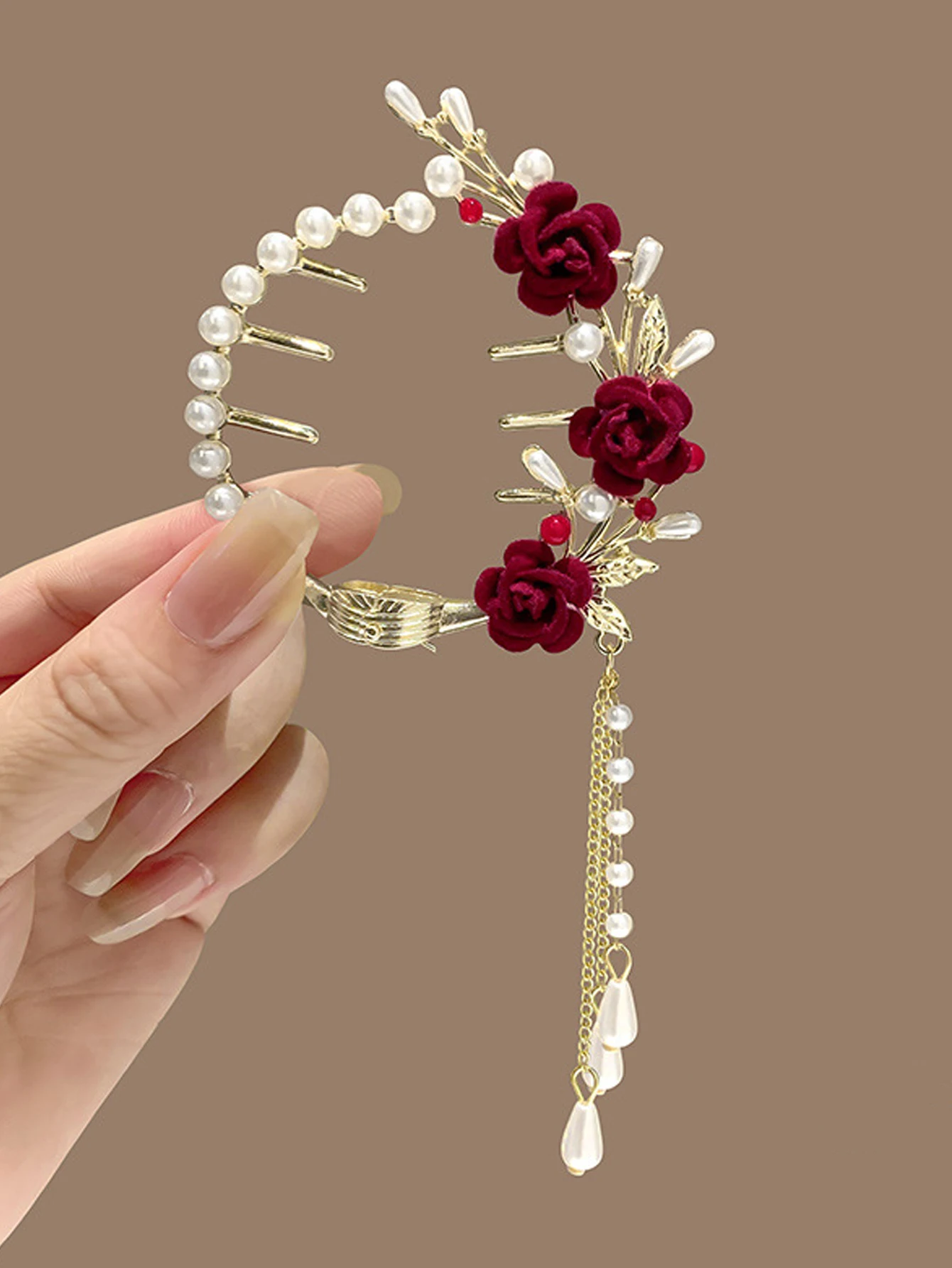 1 Pcs Fashion Exquisite Artificial Pearl Tassel Rose Flower Hair Claws For Women Girls Party Hair Accessories - AliExpress 200000297 - Color : 1 pcs red - Image 3